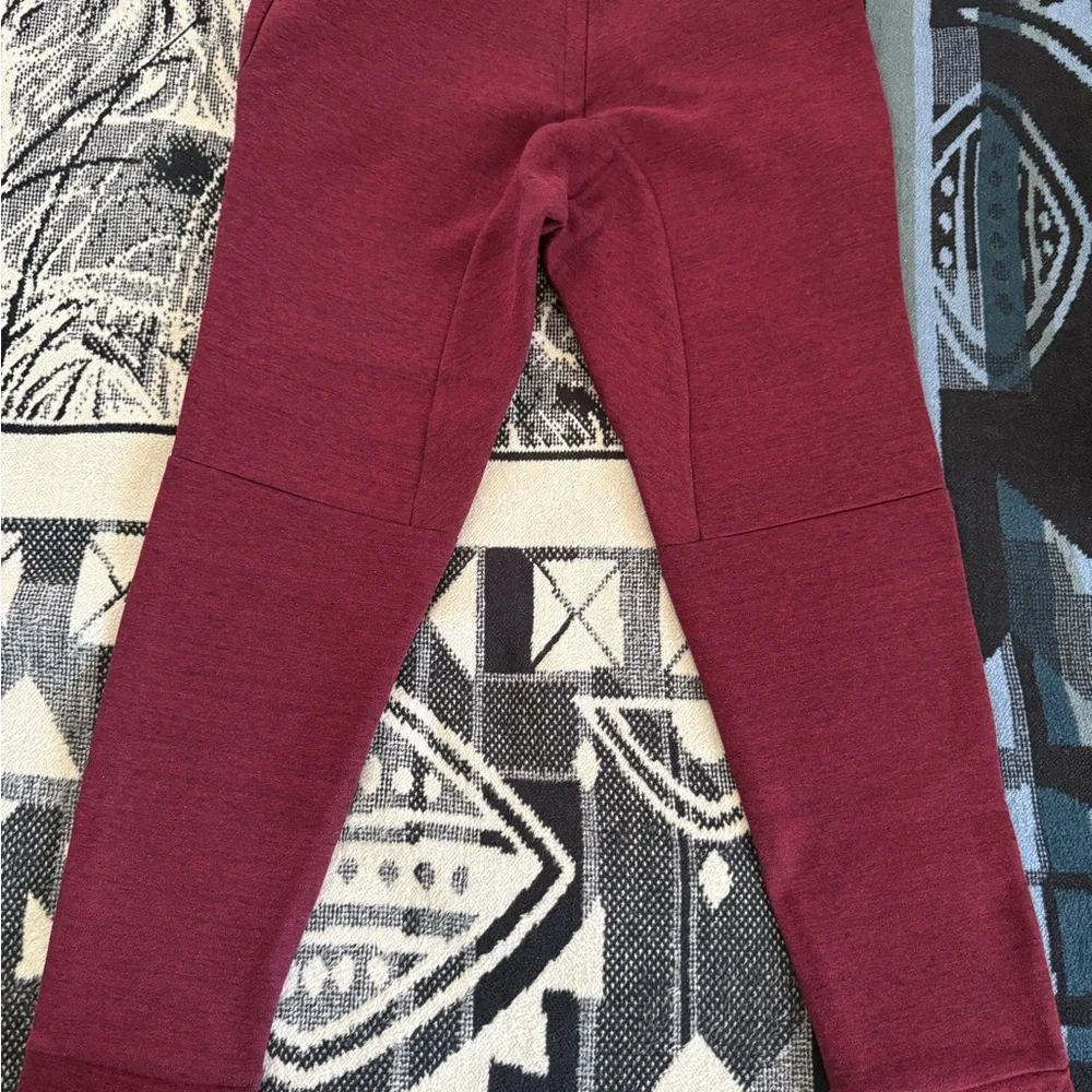 Nike Tech Performance Heather Burgundy/Reflective Black Sweatpants Joggers
